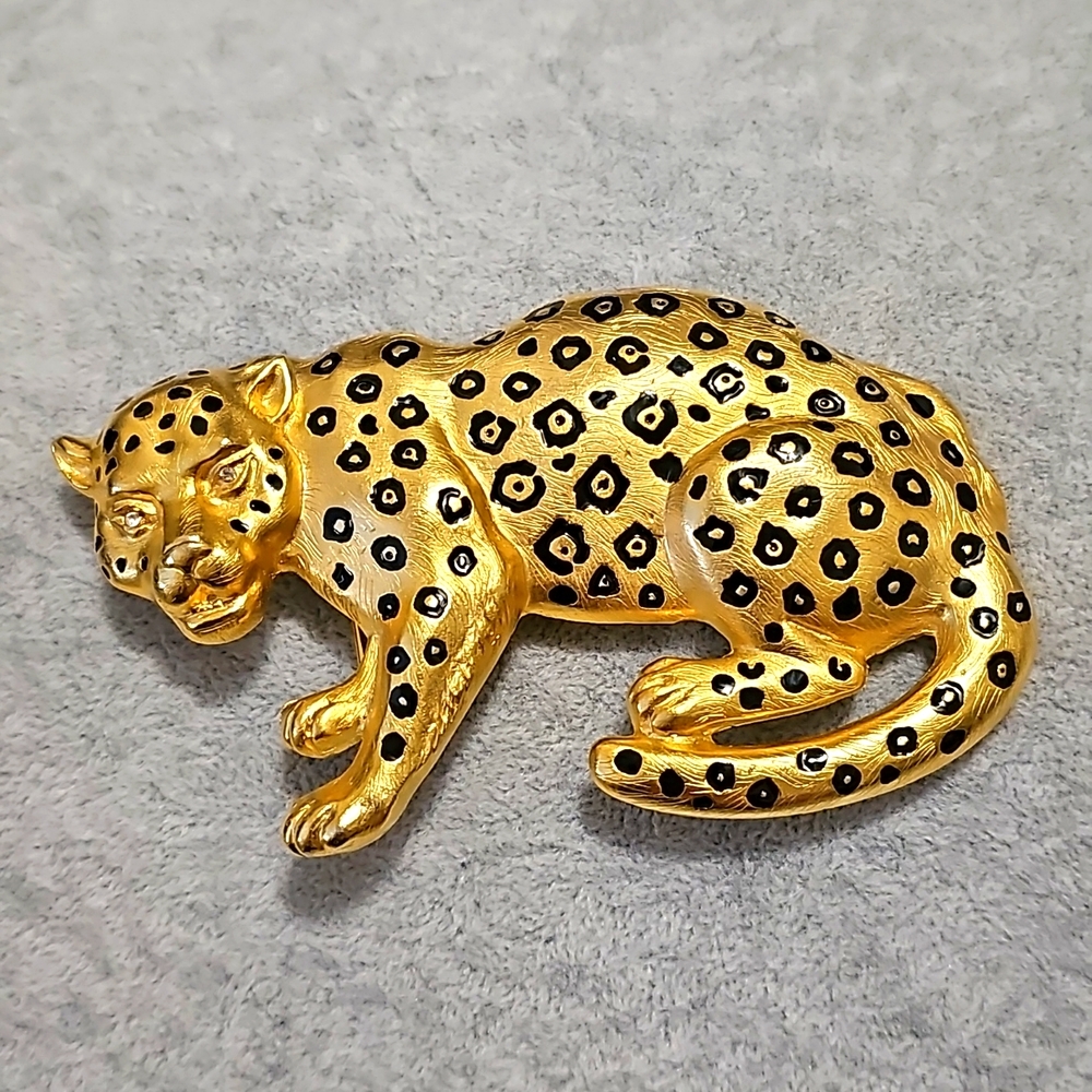 Vintage Doreen Ryan Gold Leopard Belt